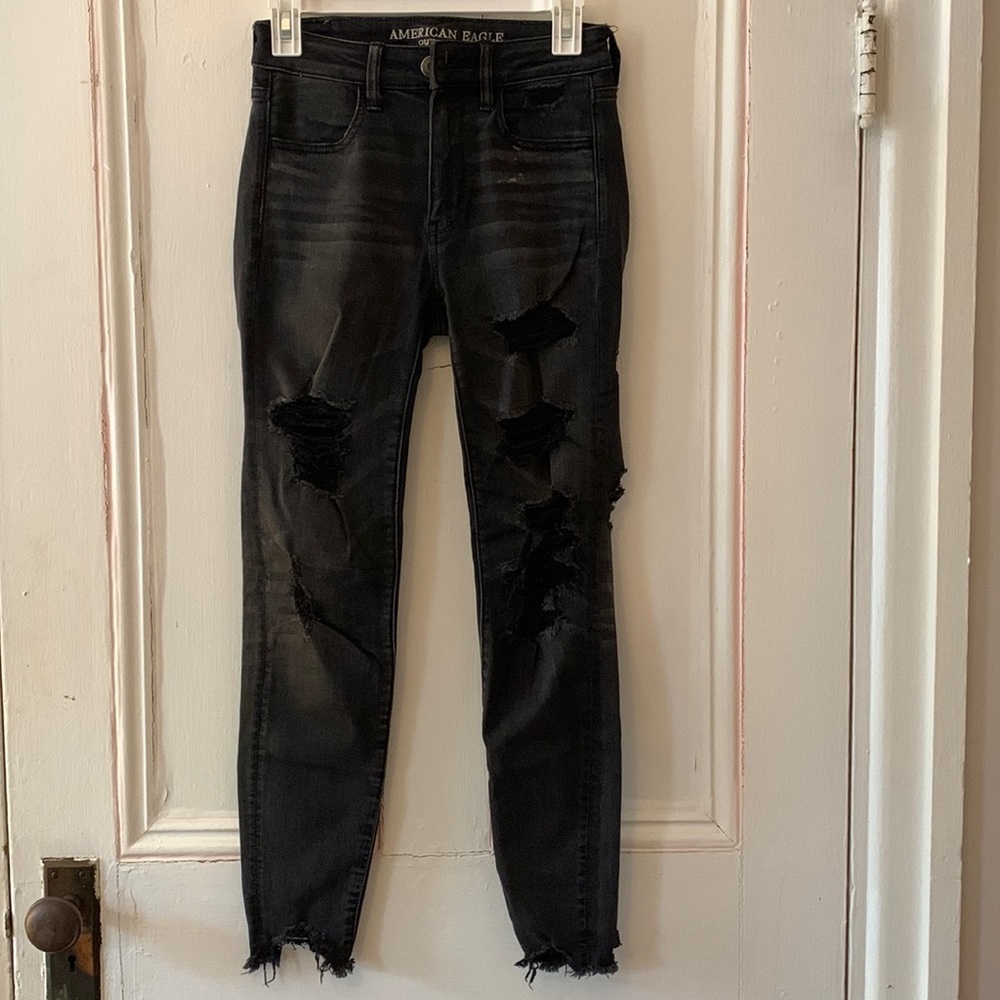 American eagle ripped black jeans. High rise. Size 2